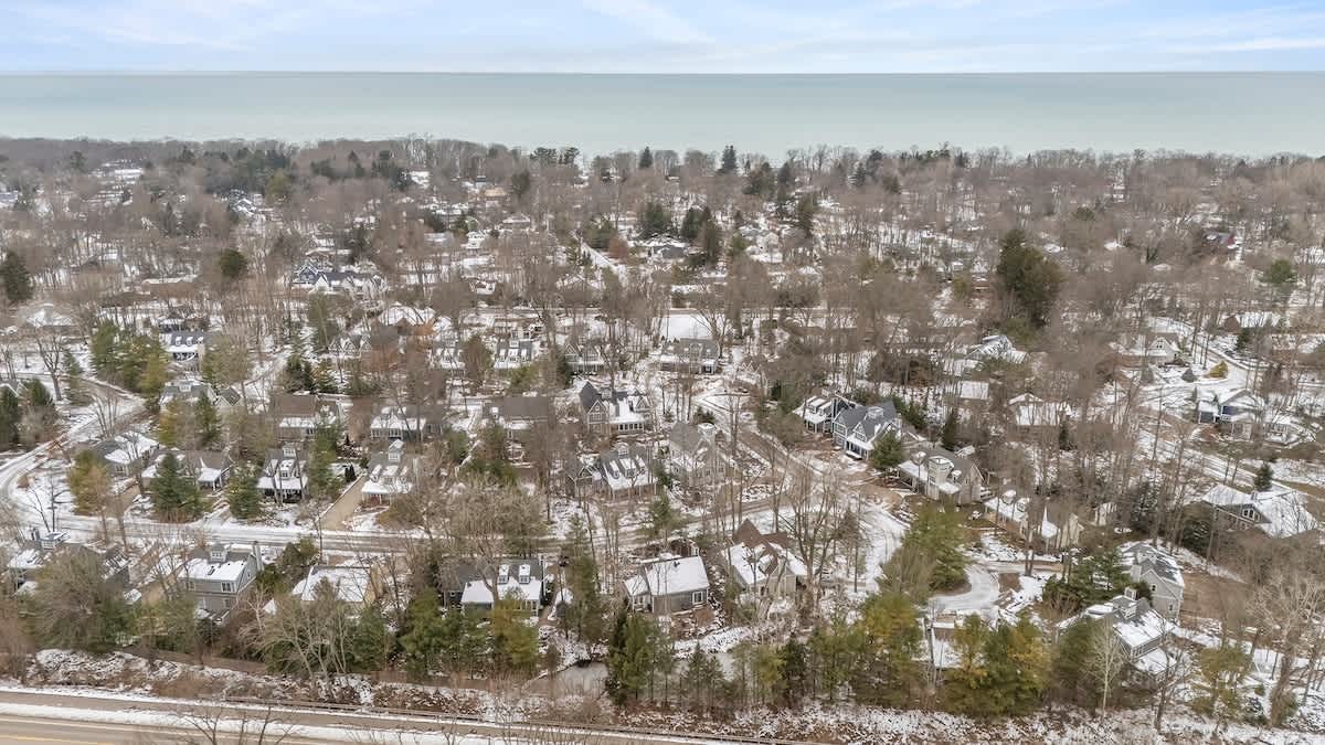 Stay close to Lake Michigan with easy access to beaches and town.