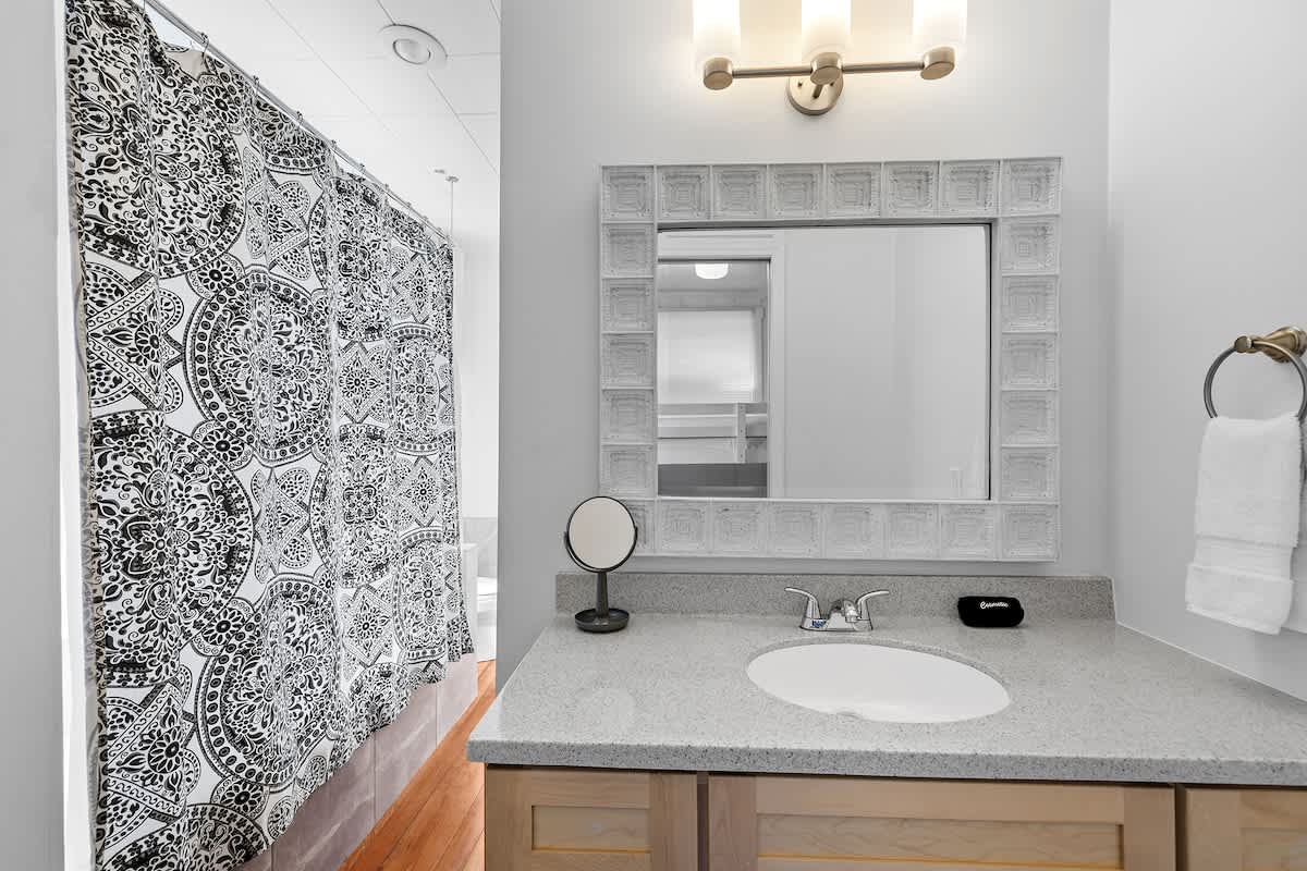 Clean lines and crisp patterns for a fresh start to your day.