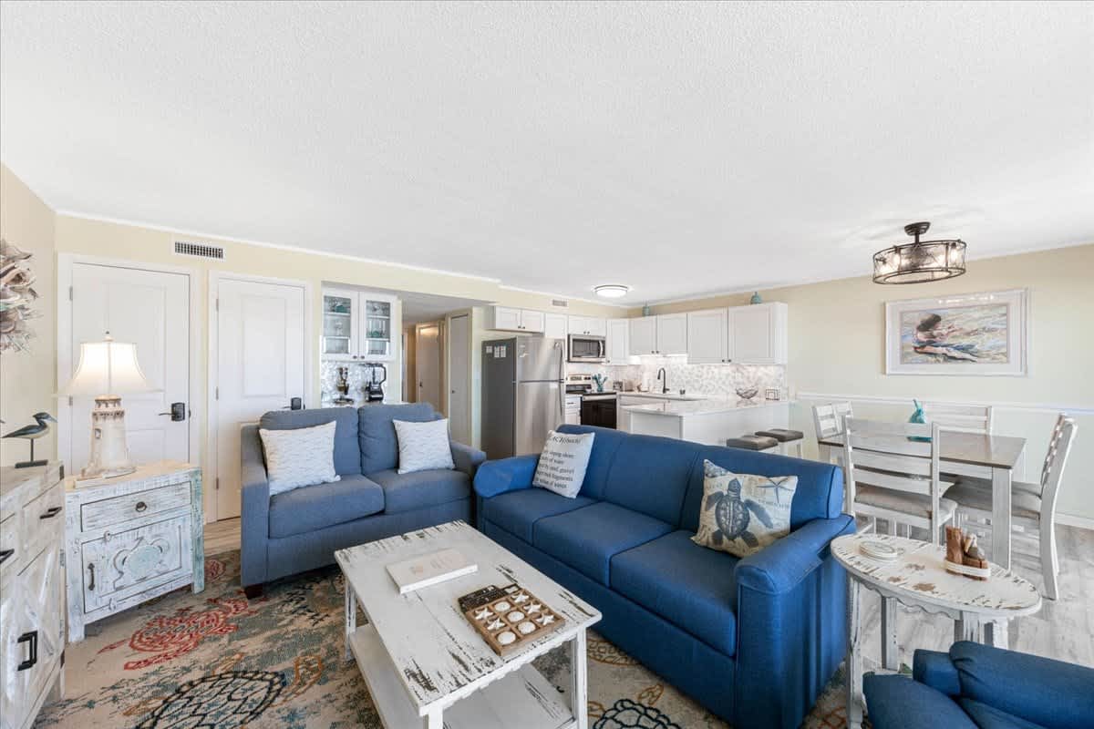 Mid-Town OC!  Ocean Block... Steps to the Beach! — Ocean City, MD — vacation rental