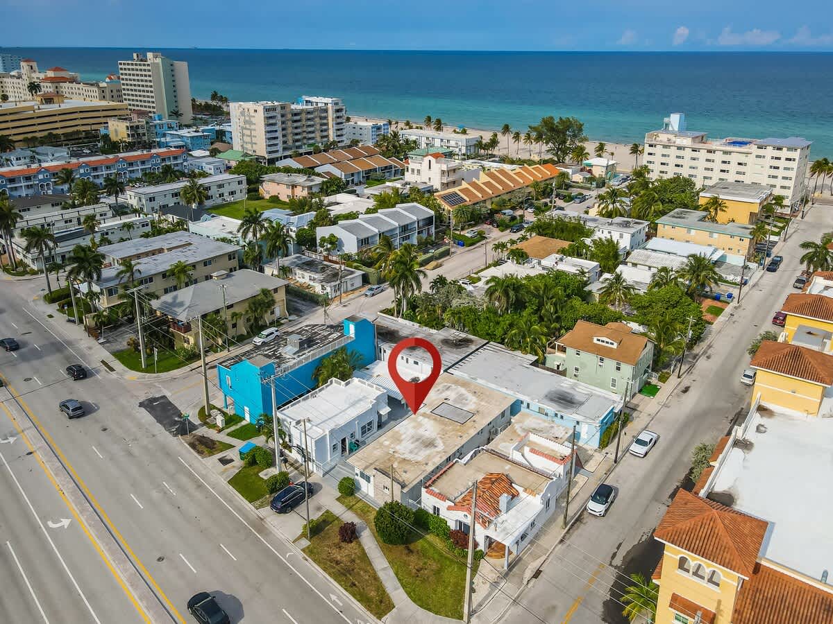 Lovely 1 BR Walking Distance To Ocean - Suite 10