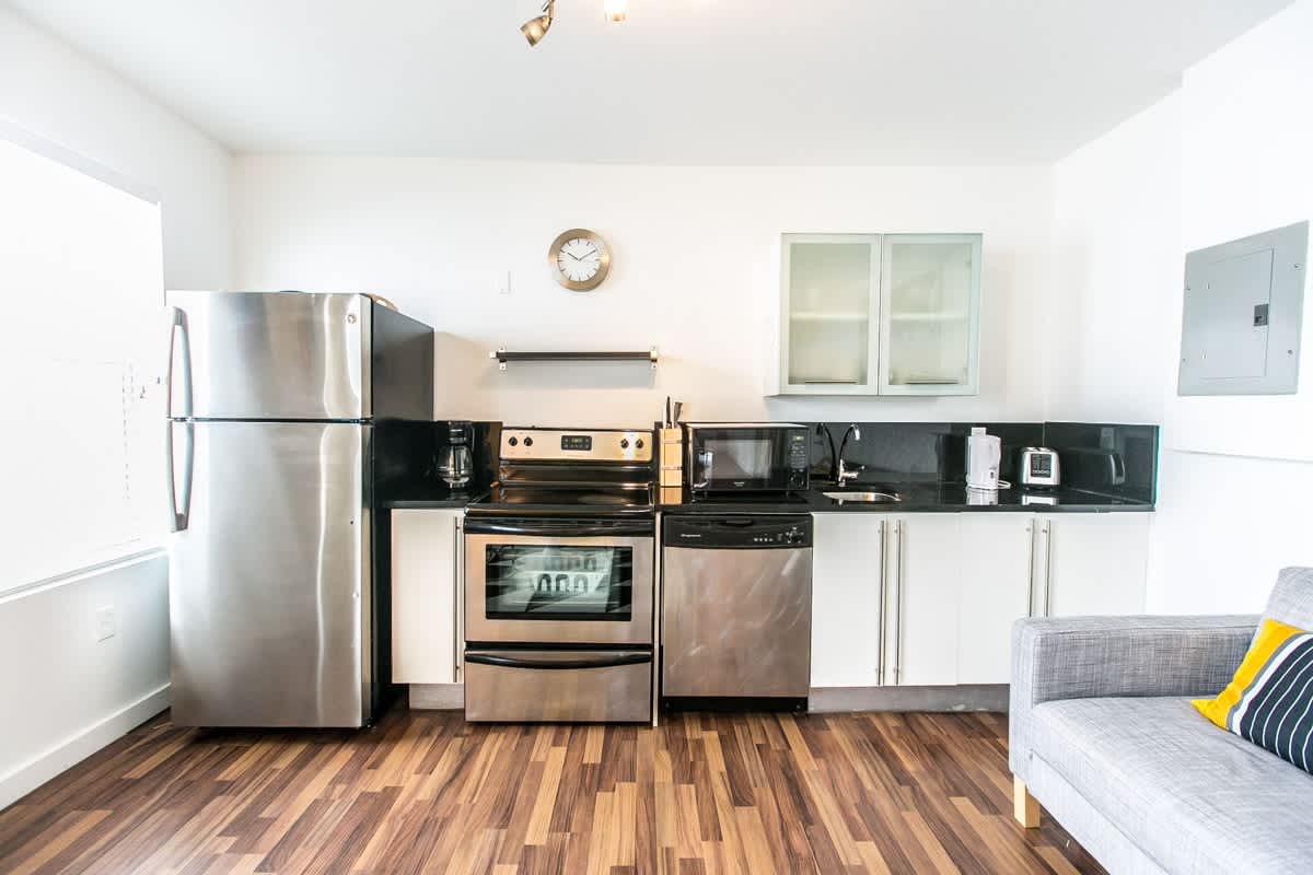 1 Bedroom 5 mins walk to Beach on Washington Ave - Foto 12