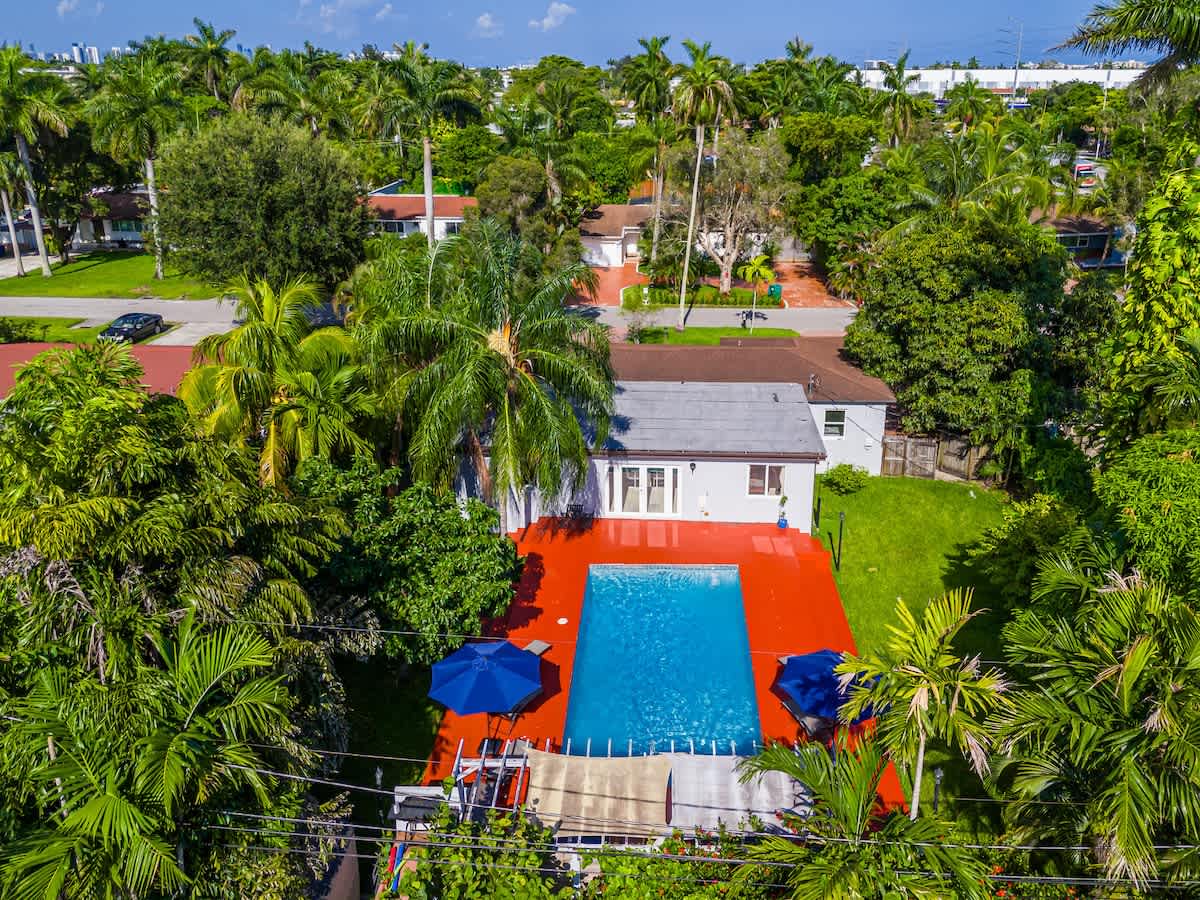 Spacious 3BR Home with Oversized Pool & Backyard