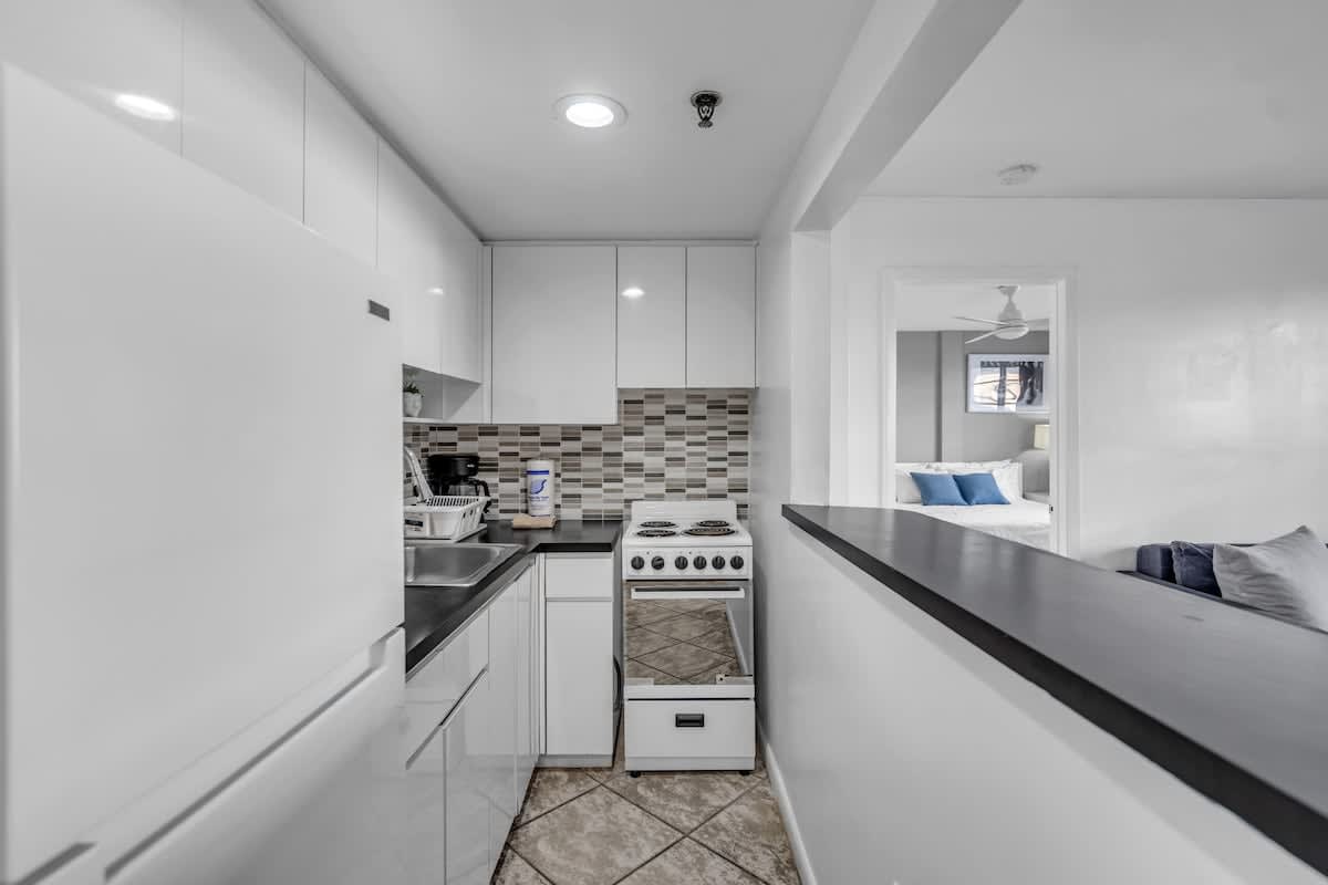 1 BLOCK FROM OCEAN 1 BR South Beach Collins Ave - Foto 10