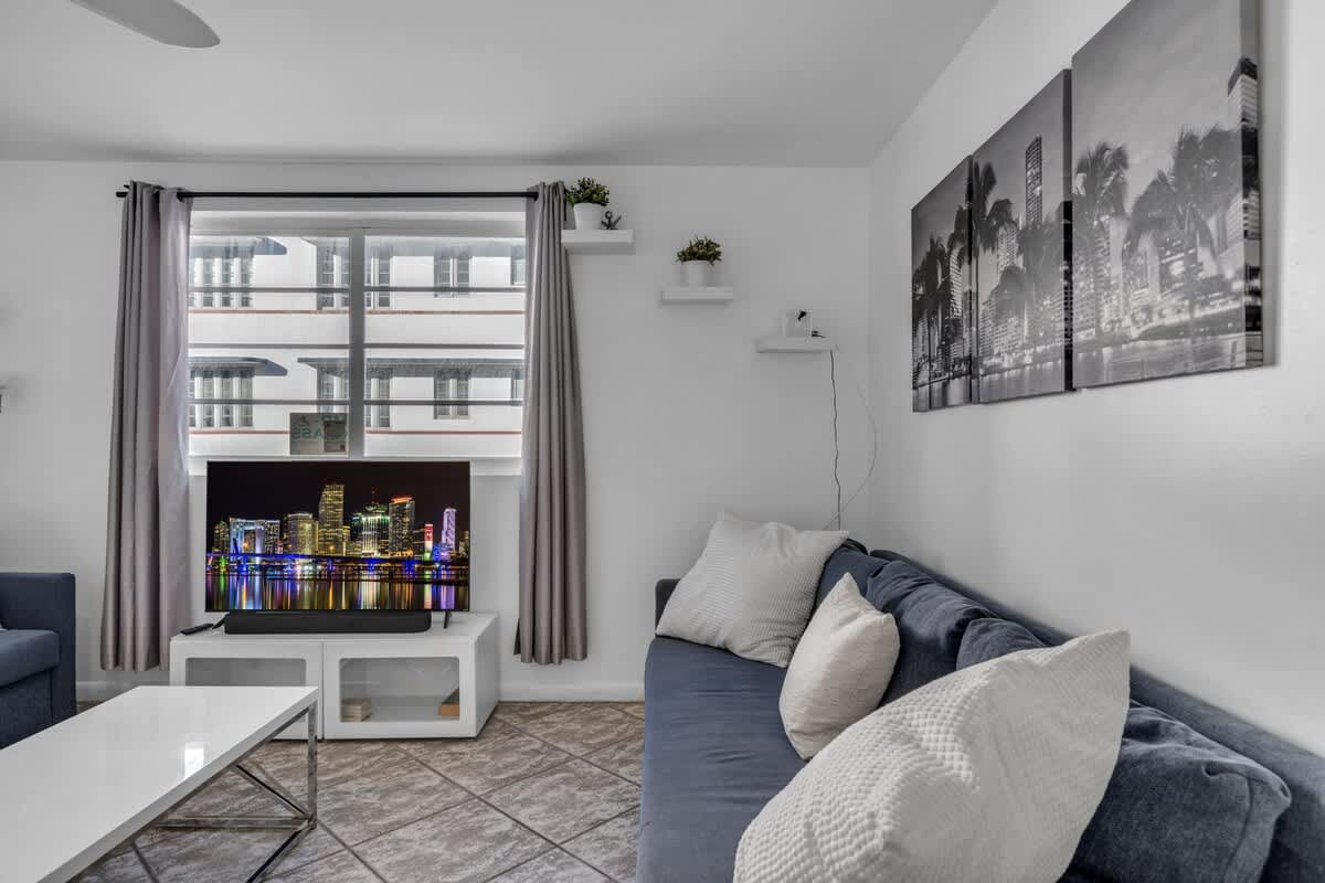 1 BLOCK FROM OCEAN 1 BR South Beach Collins Ave - Foto 12