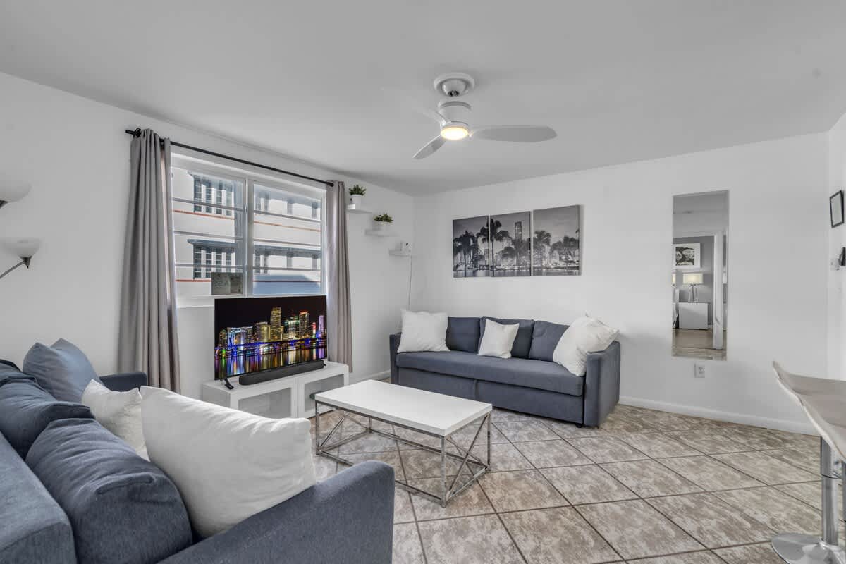 1 BLOCK FROM OCEAN 1 BR South Beach Collins Ave - Foto 7