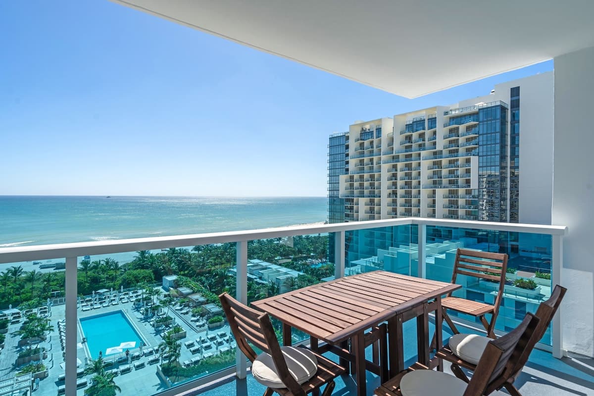 Large 2BR Oceanfront at Roney Palace South Beach