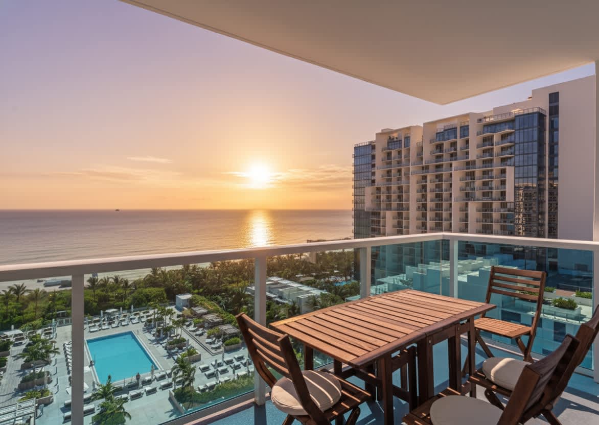 Large 2BR Oceanfront at Roney Palace South Beach