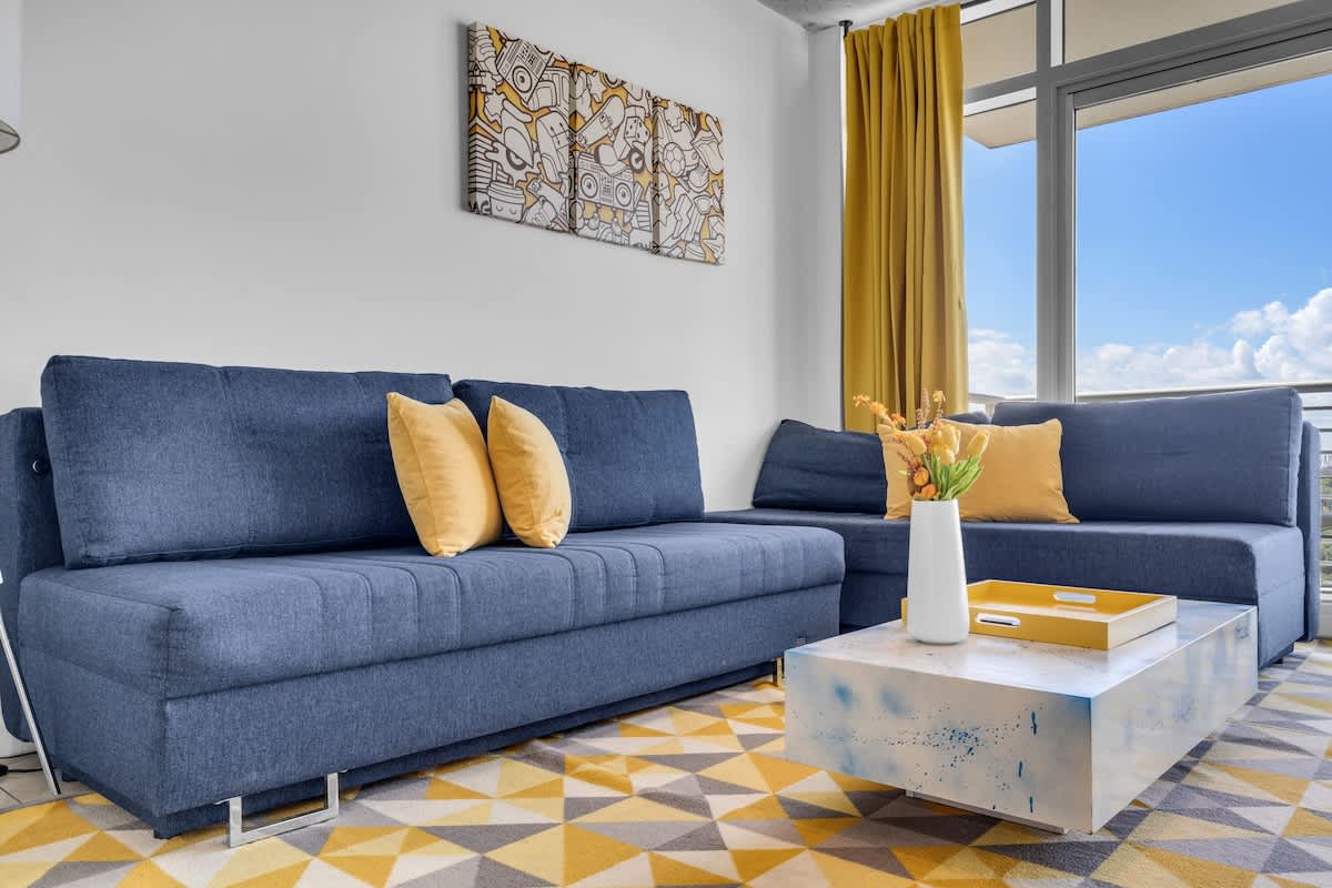 Modern 1 Bedroom Midtown Miami with 1 Free Parking