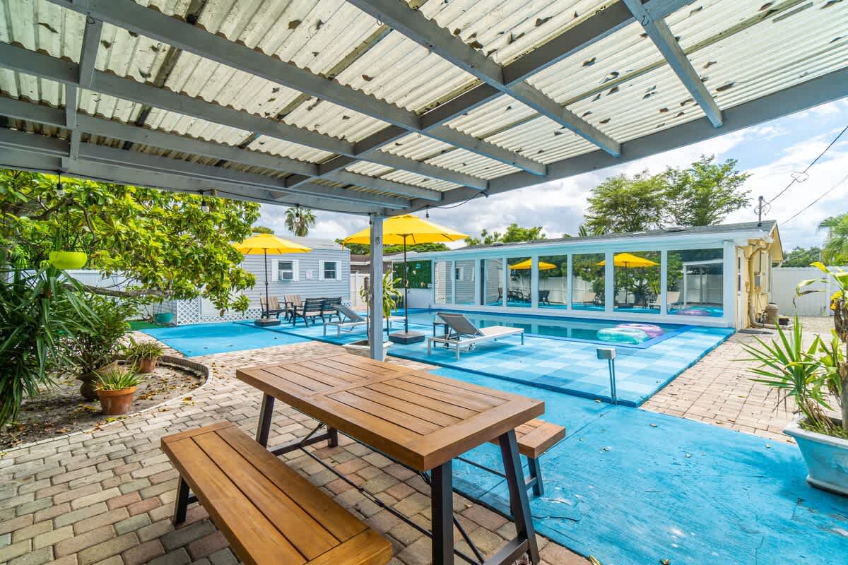 Bright 4BR with Pool and Game Room near Hard Rock
