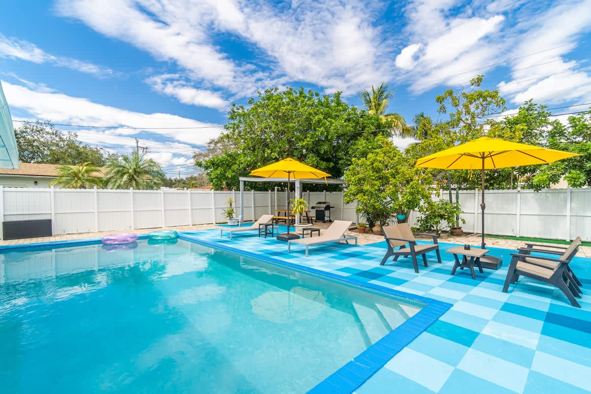 Bright 4BR with Pool and Game Room near Hard Rock