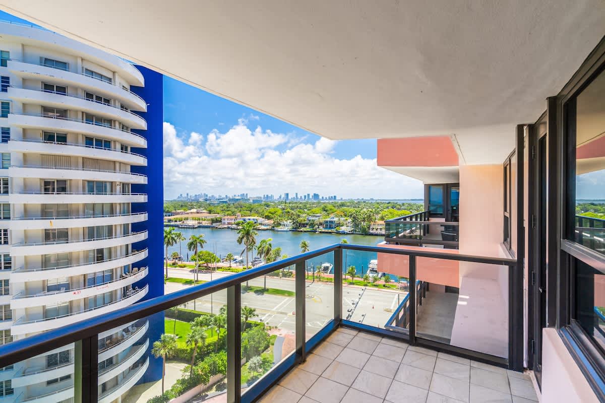 2 Bedrooms Unit OceanFront Resort The Alexander - Foto 8