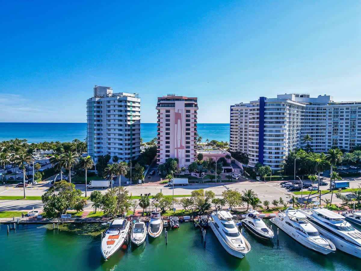 2 Bedrooms Unit OceanFront Resort The Alexander - Foto 29
