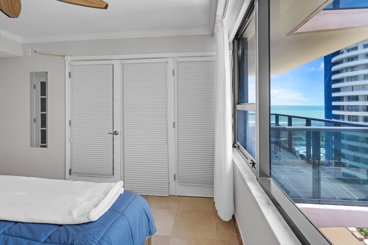 2 Bedrooms Unit OceanFront Resort The Alexander - Foto 22