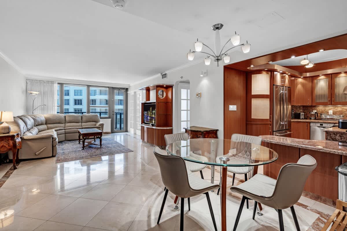 2 Bedrooms Unit OceanFront Resort The Alexander - Foto 11