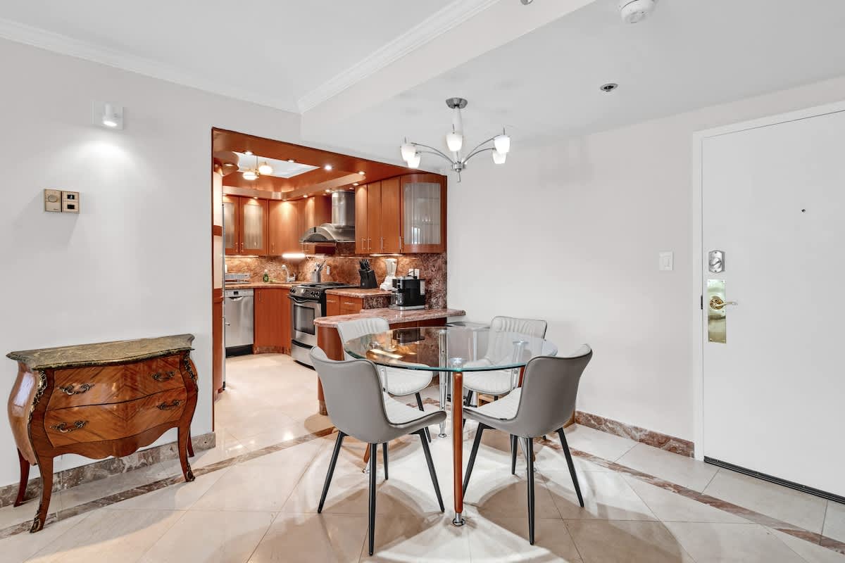 2 Bedrooms Unit OceanFront Resort The Alexander - Foto 12