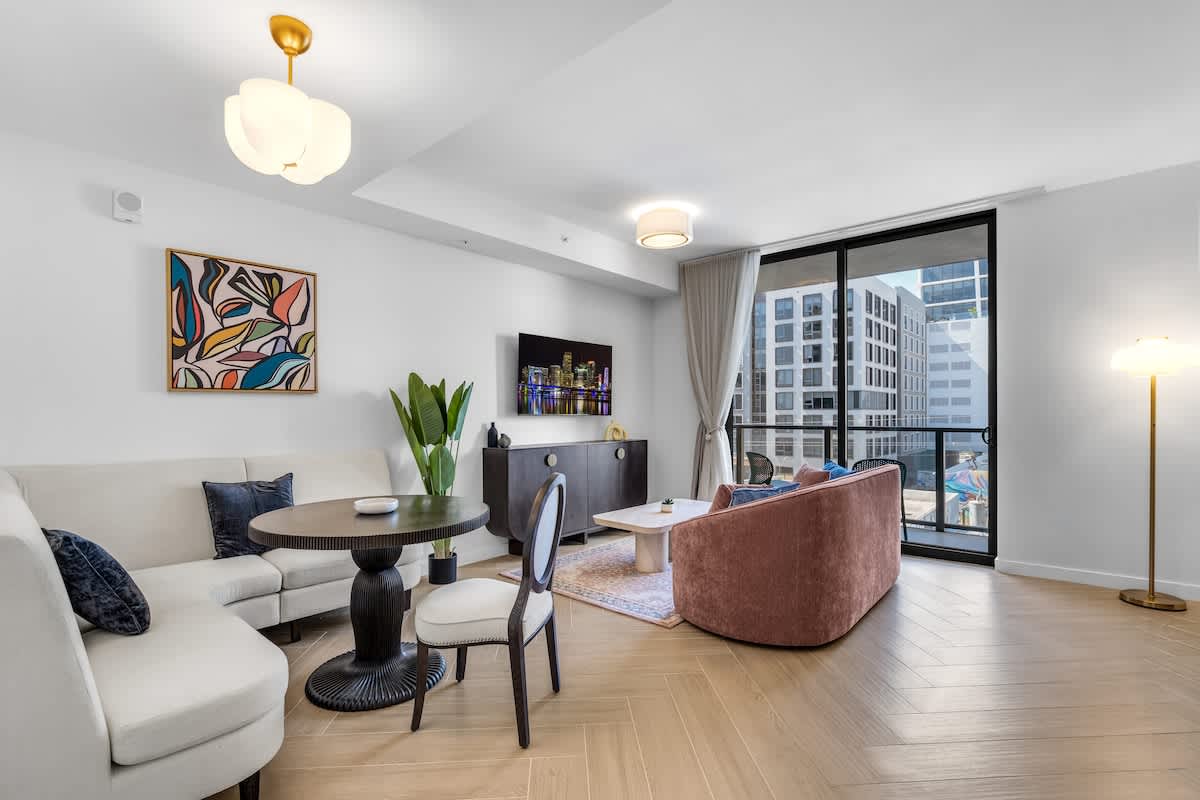 NoMad Wynwood Open 1 BR, Balcony and Rooftop Pool