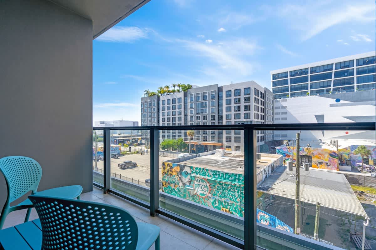 NoMad Wynwood Open 1 BR, Balcony and Rooftop Pool