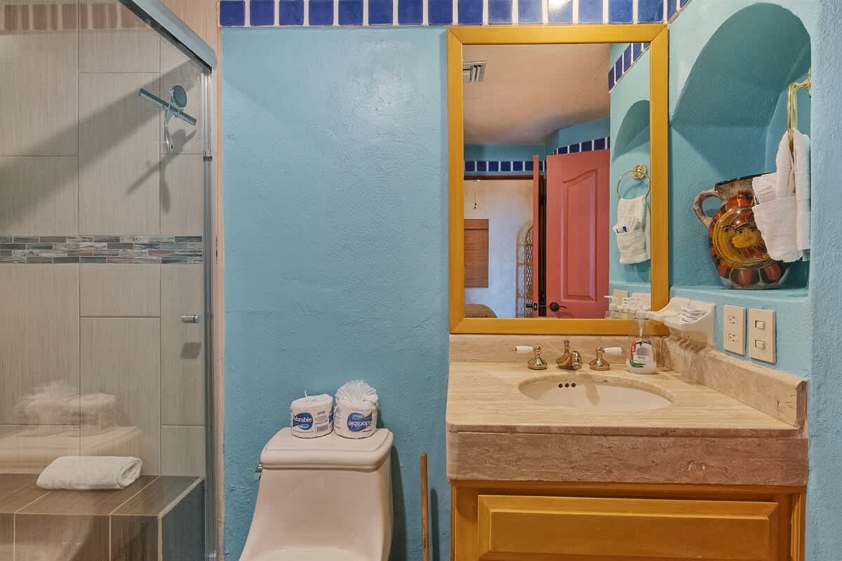 Cómodo Condo c/Bellas Vistas | Pinacate 404