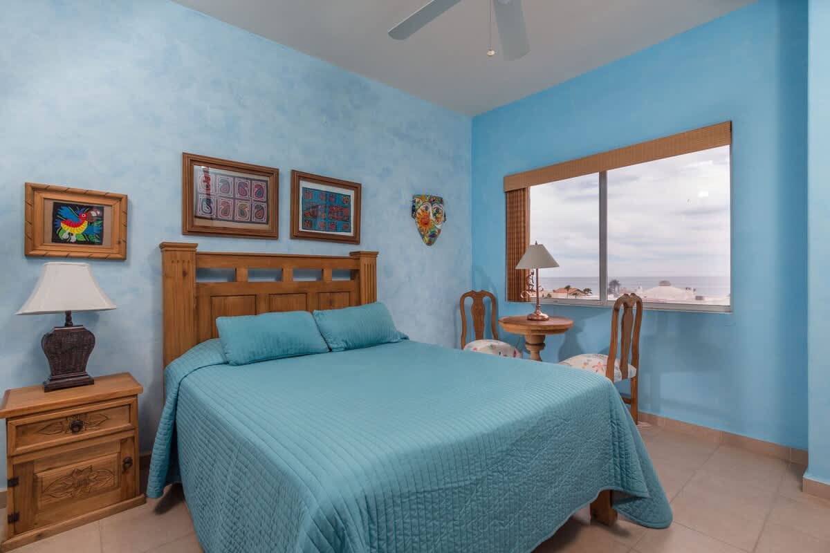 Tranquilo y Calido Condo | Corona del Mar 302