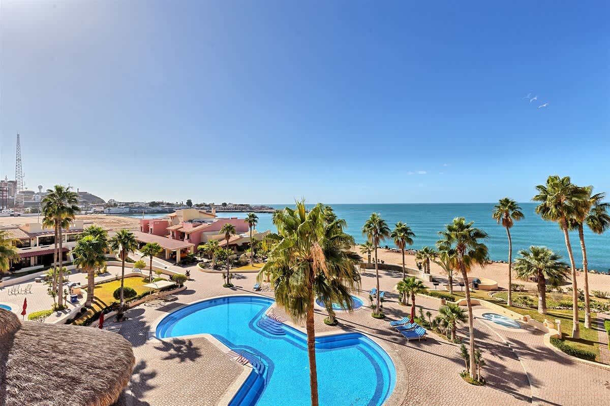 Encantador Condo en Gran Ubicación | Pinacate 412