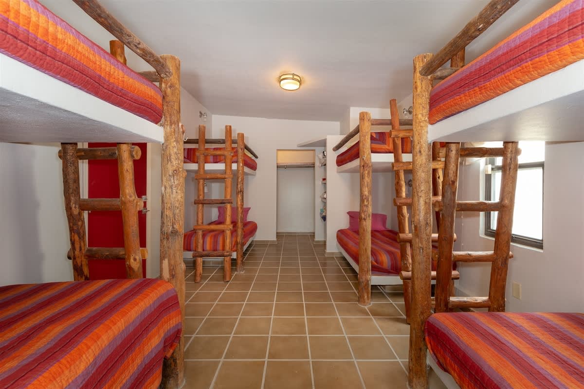 Bella y Grande Casa Frente al Mar | Serenity Beach