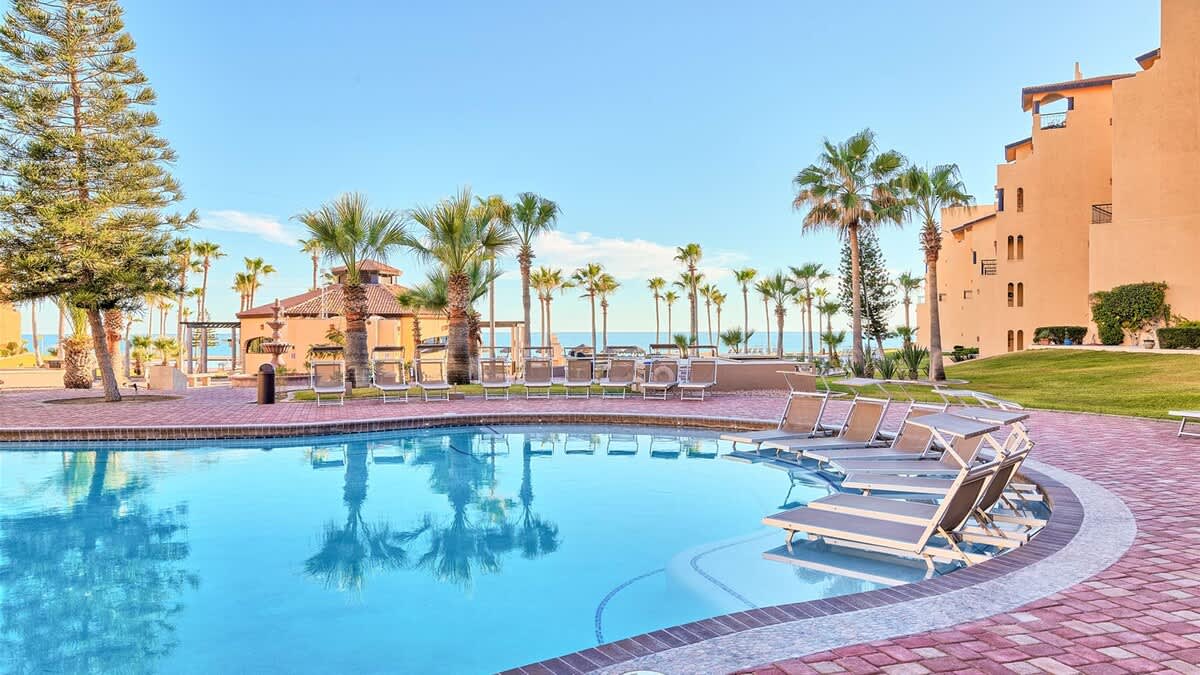 Comodo Condo en Sandy Beach | Princesa C-408