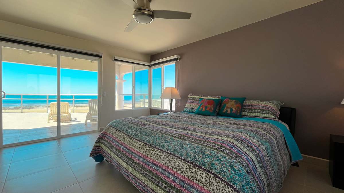 Spacious Family Beachfront Home | The Beach House