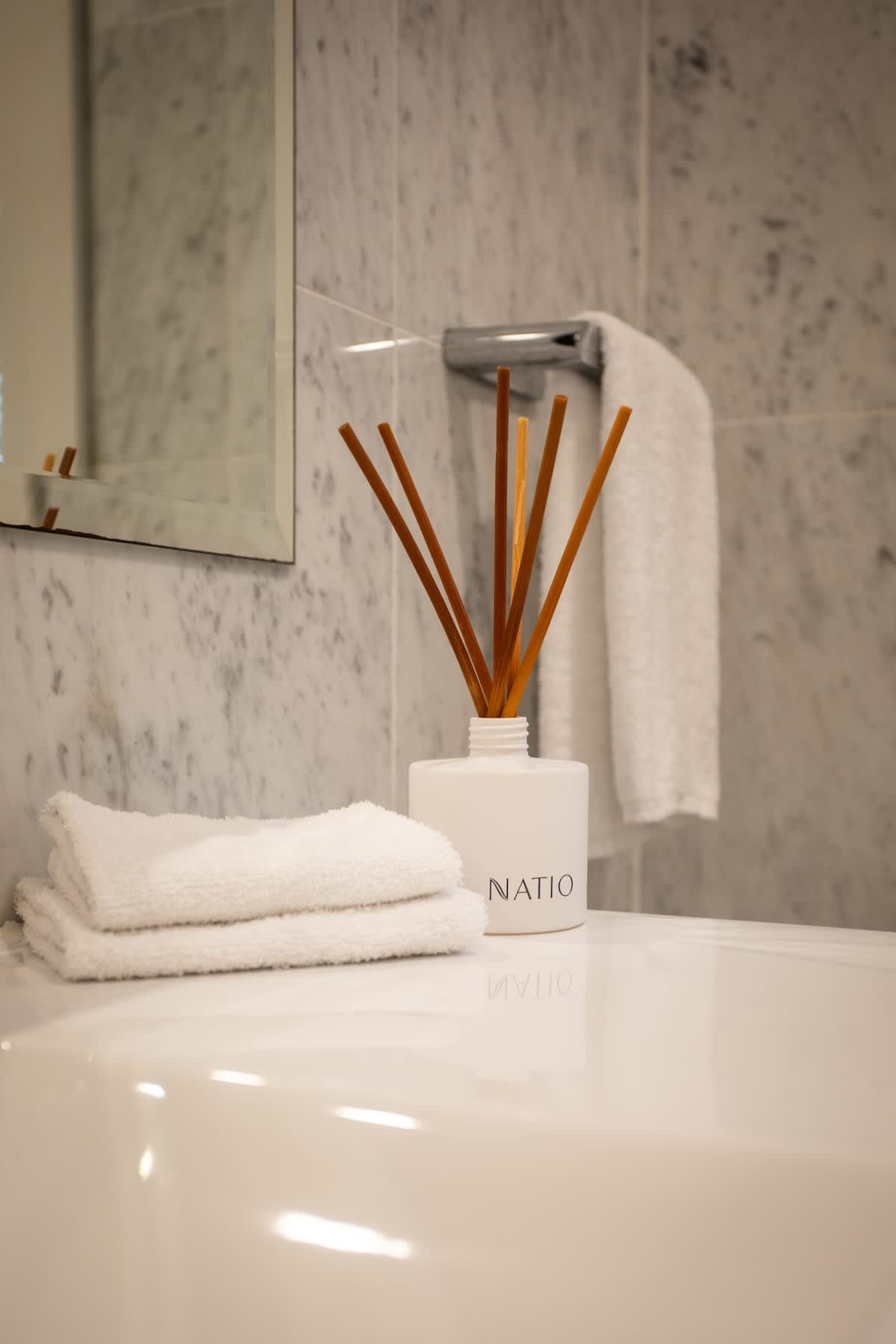 Stylish 1BR in Exclusive Vaucluse Near Shops & CBD - Photo 16
