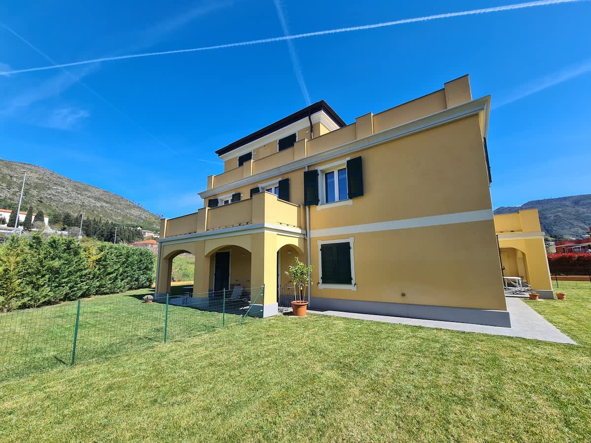Apartment "H" Garden - Levanto Cinque Terre — Levanto, Liguria — vacation rental