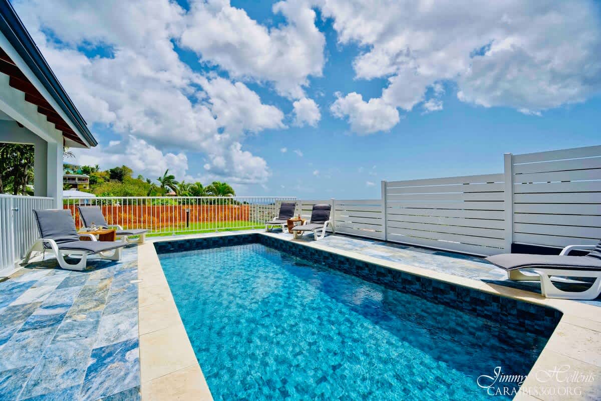 13-Rivière Salée_VILLA T4 - SURIN · Villa La Sagesse WS - Piscine Privée, vue Diamant 4