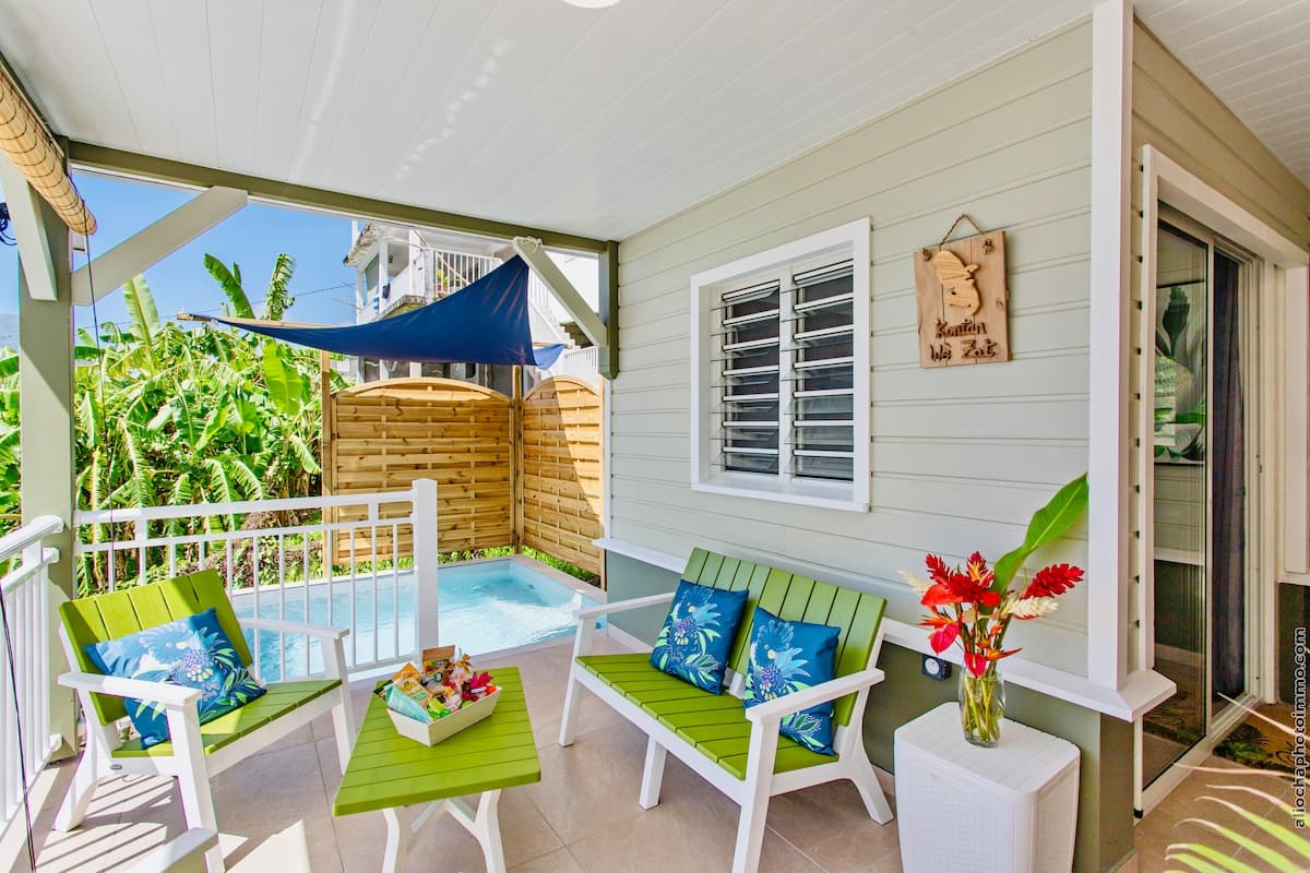 Sea View Bungalow & Plunge Pool – Diamant Town Center 3