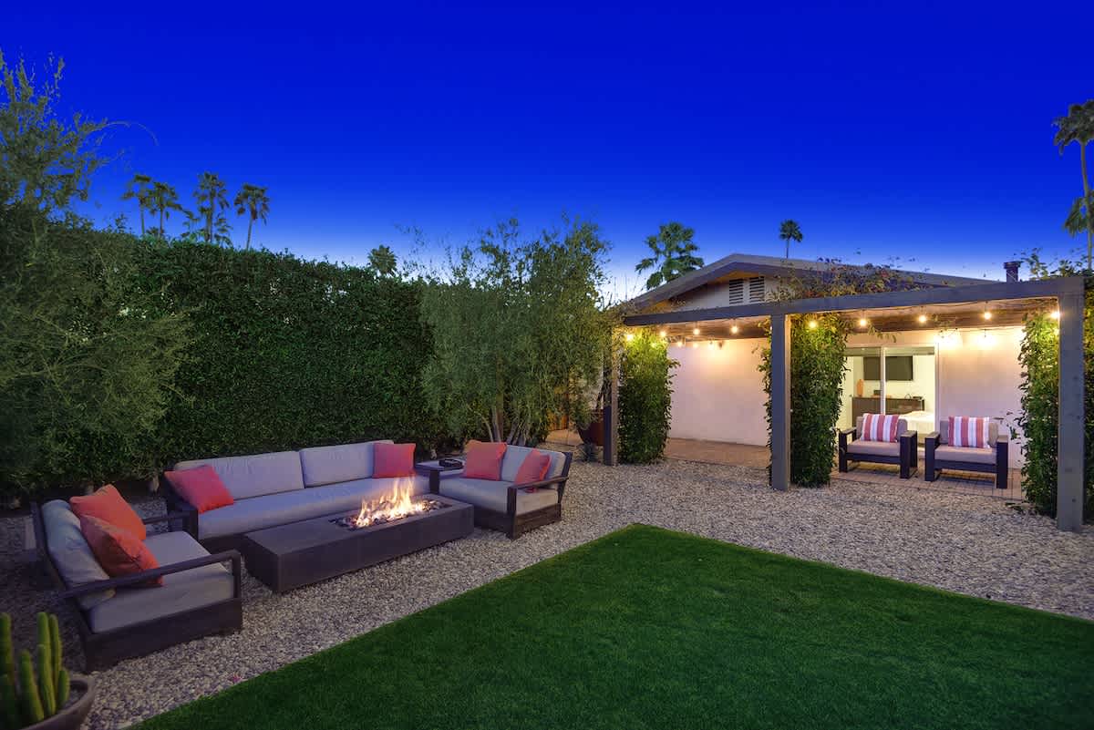 Alejo Olive Orchard- Beautiful 3 Bed Home with Pool/Spa - 5 minute drive to downtown Palm Springs.