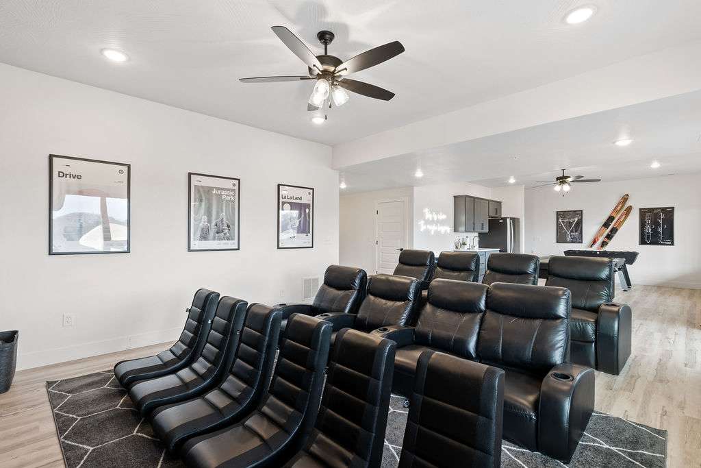 Theater Room - seats 14!