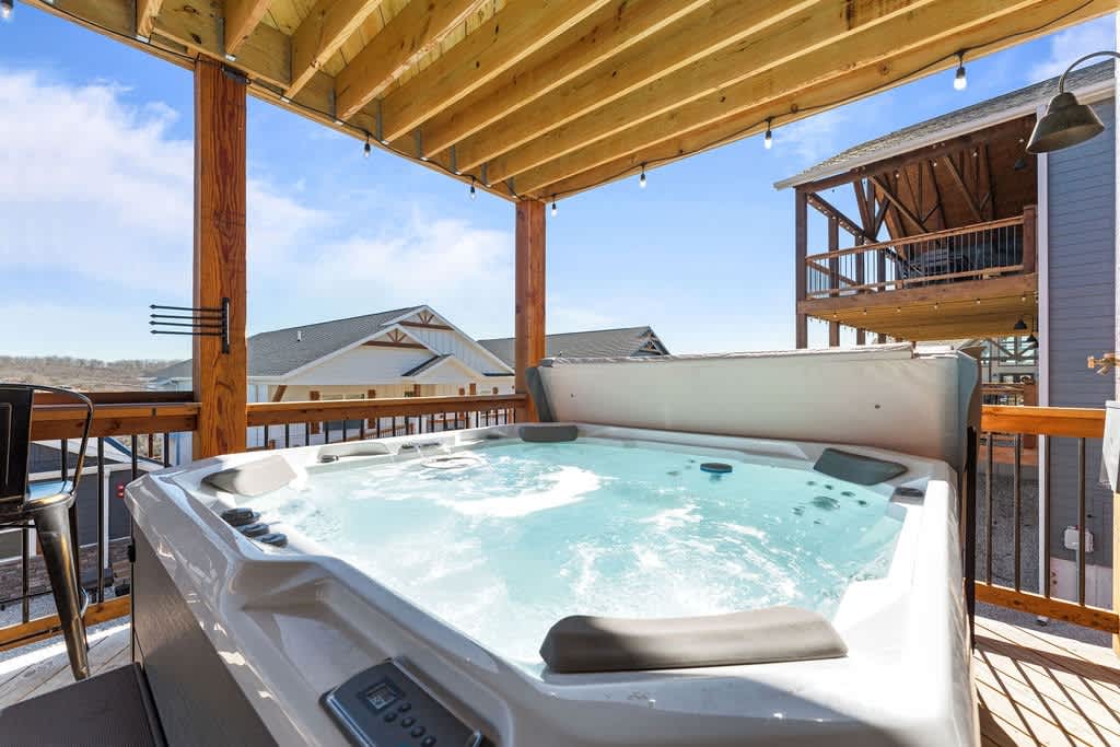 Daytime Hot Tub view!