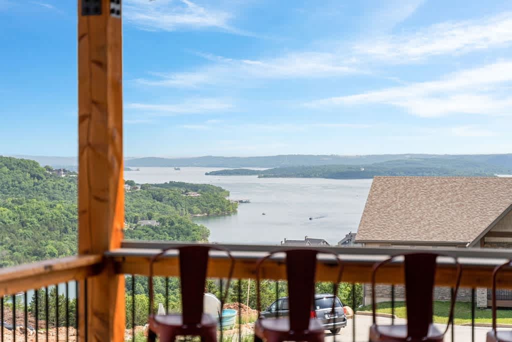 Gorgeous lake view and mountain view off the back deck!