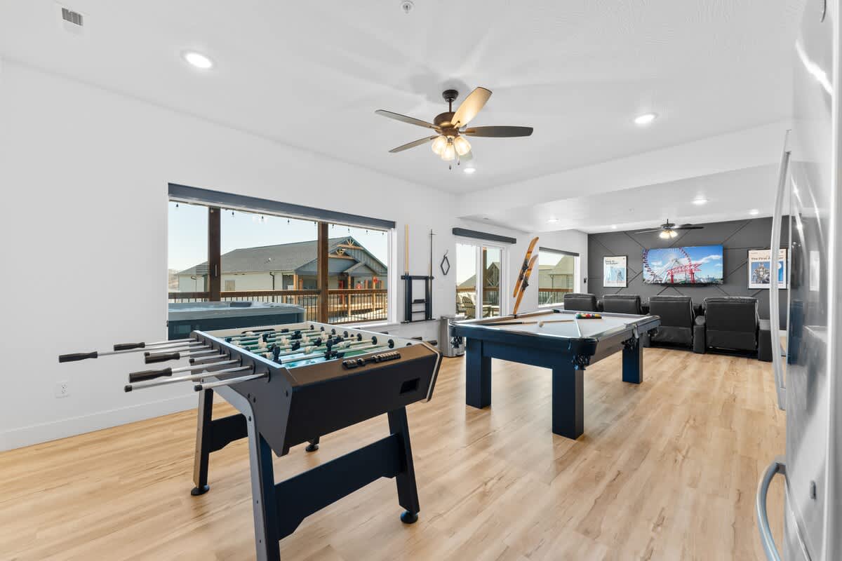 Game Room - Foosball, Pool, Movie Theater with 75" Roku Smart TV