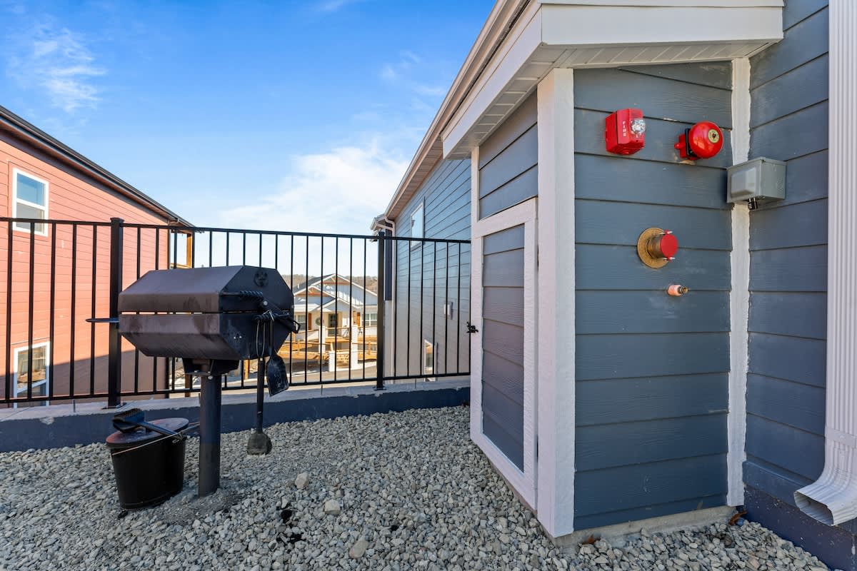 Outdoor Charcoal BBQ