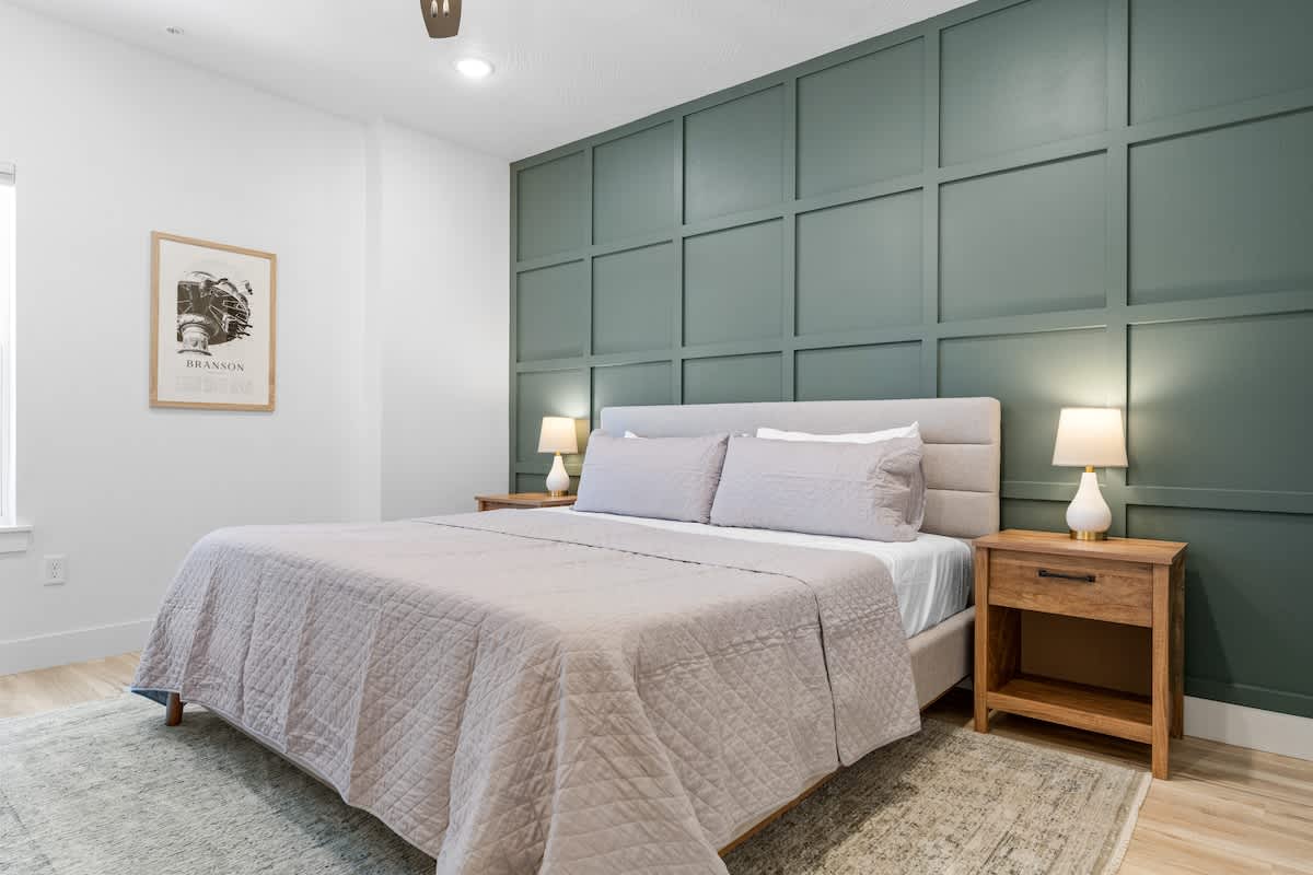 King Bedroom 4