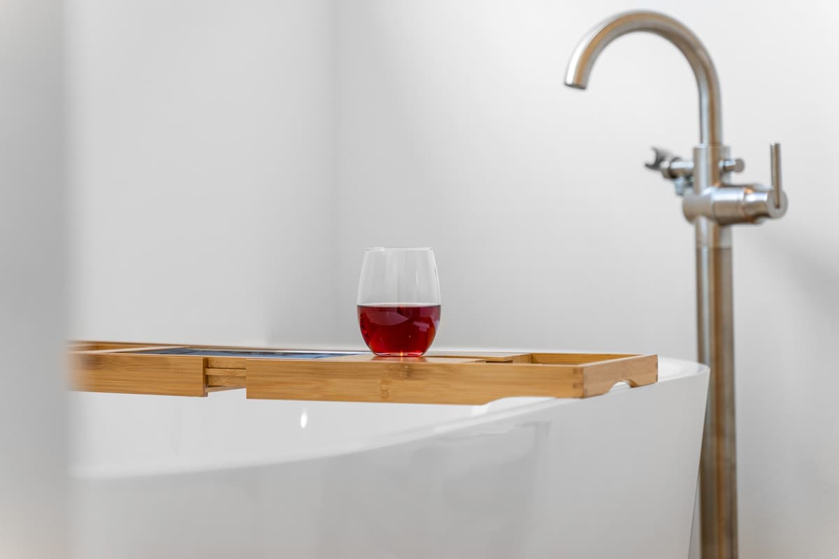 Primary Bathroom Bathtub 
