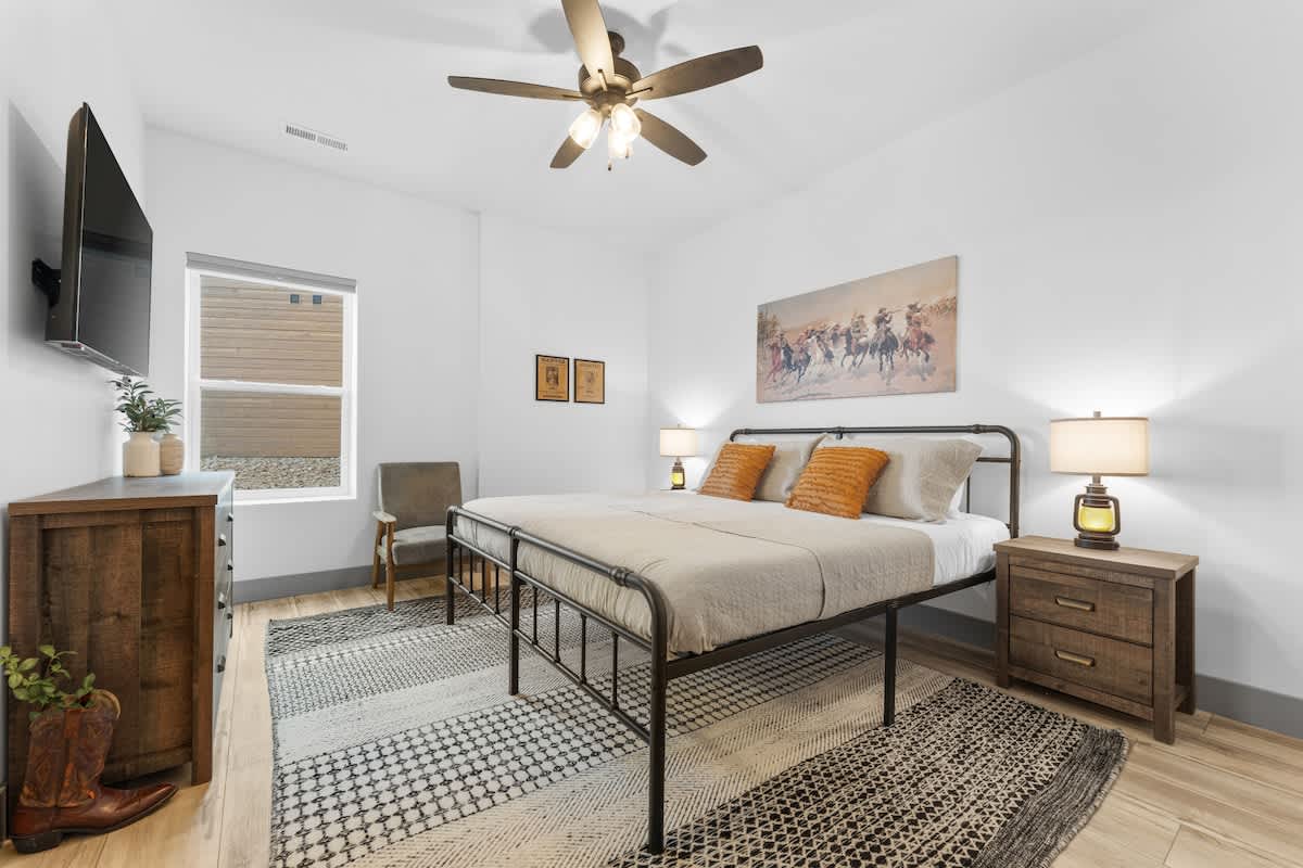King Bedroom #3