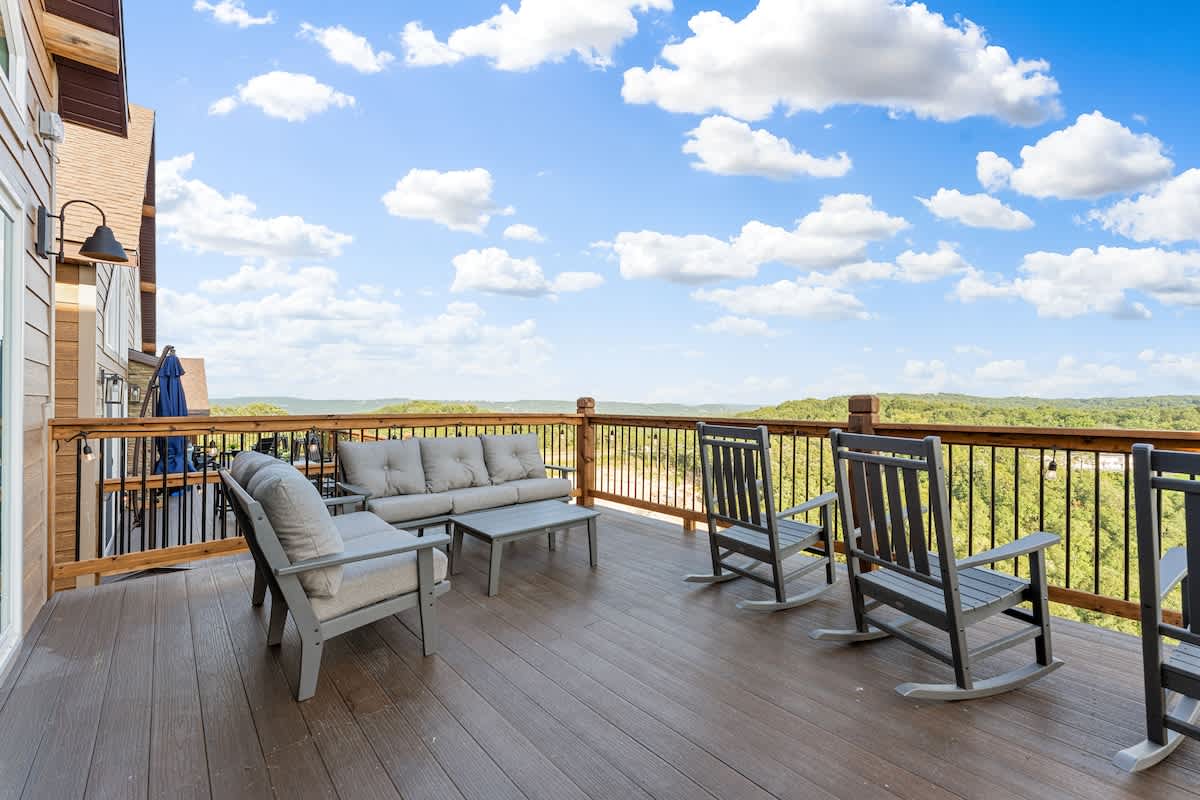 Comfortable seating and rocking chairs to take in the views of the hills and Table Rock Lake