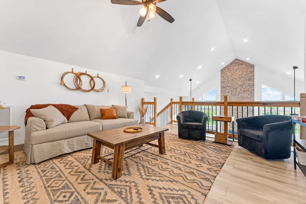 Loft with the sleeper sofa. Yes, those are real lassos above the sofa