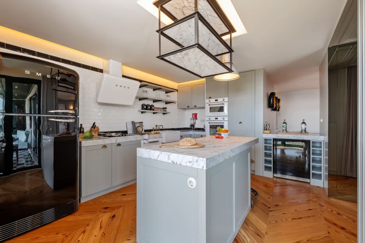 Luxury Oceanfront at Reid's Gardens