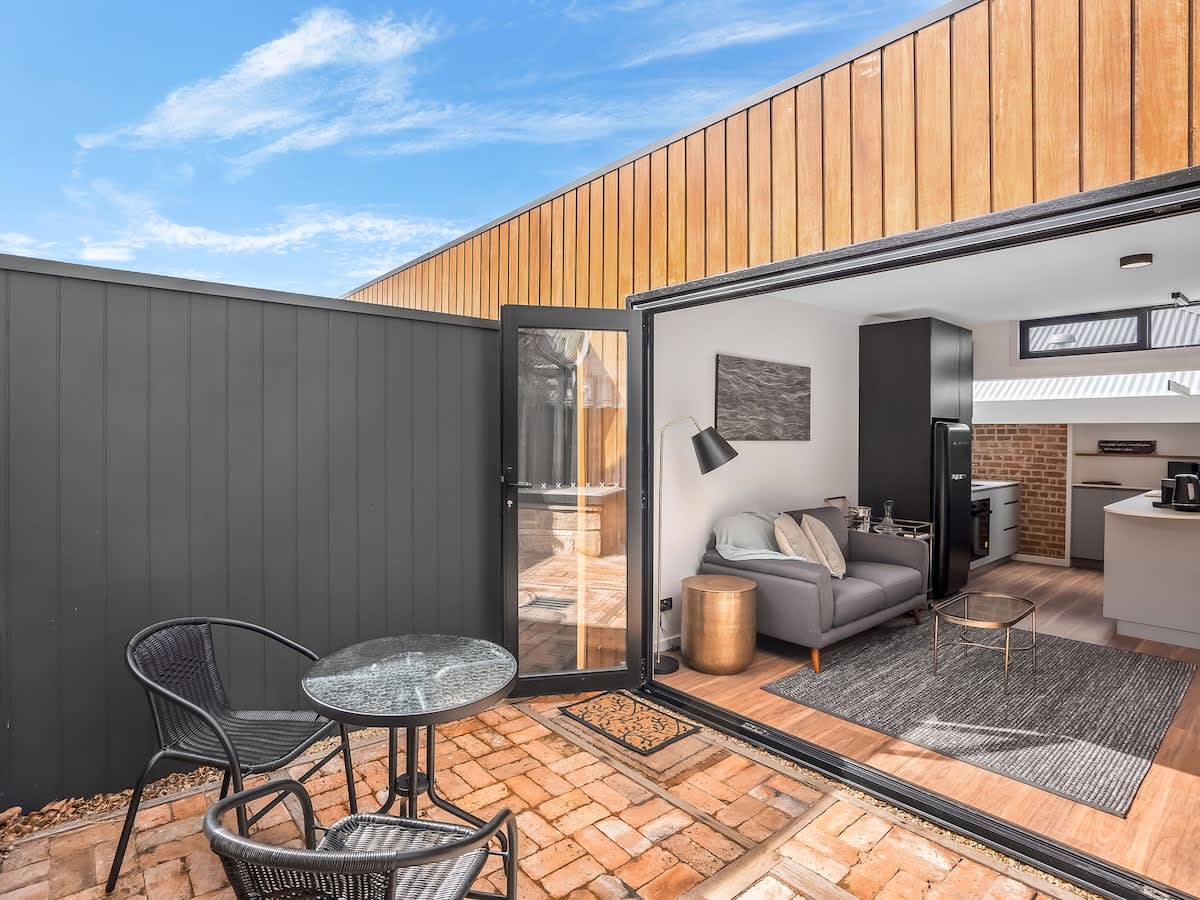 Catherine Cottage Stylish Hobart Stay