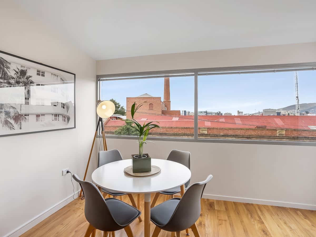 Hobart Midtown Apartment