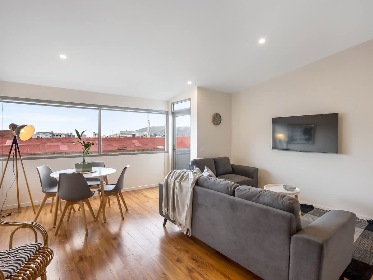Hobart Midtown Apartment