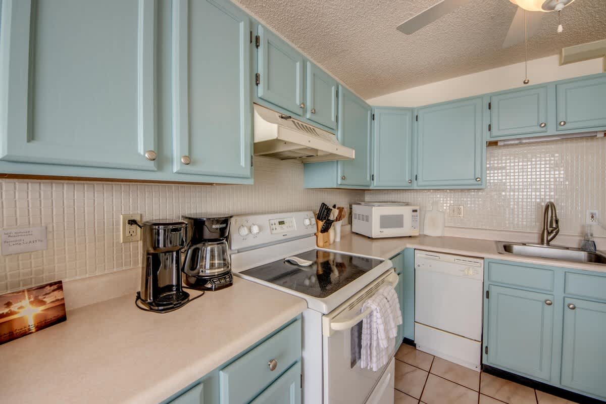 Estero Beach & Tennis Club #1007A Beachfront Condo 5