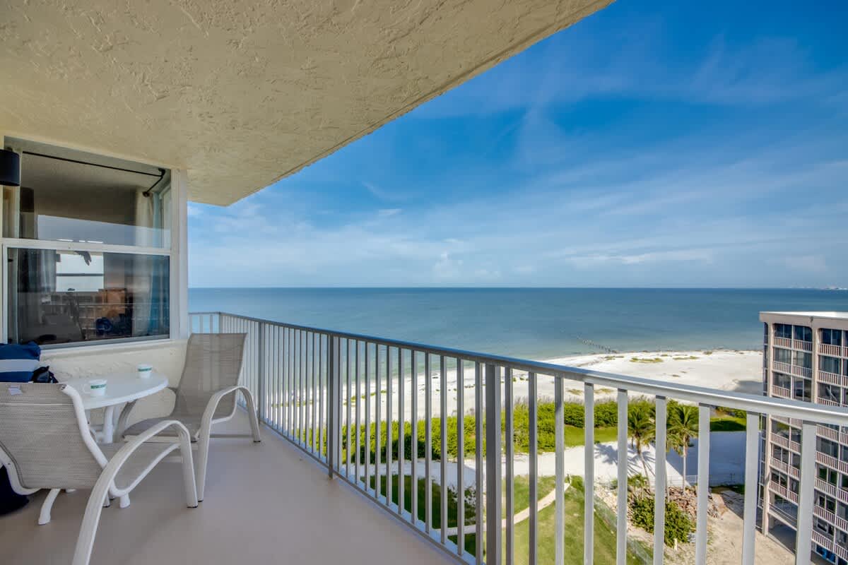 Estero Beach & Tennis Club #1007A Beachfront Condo 2