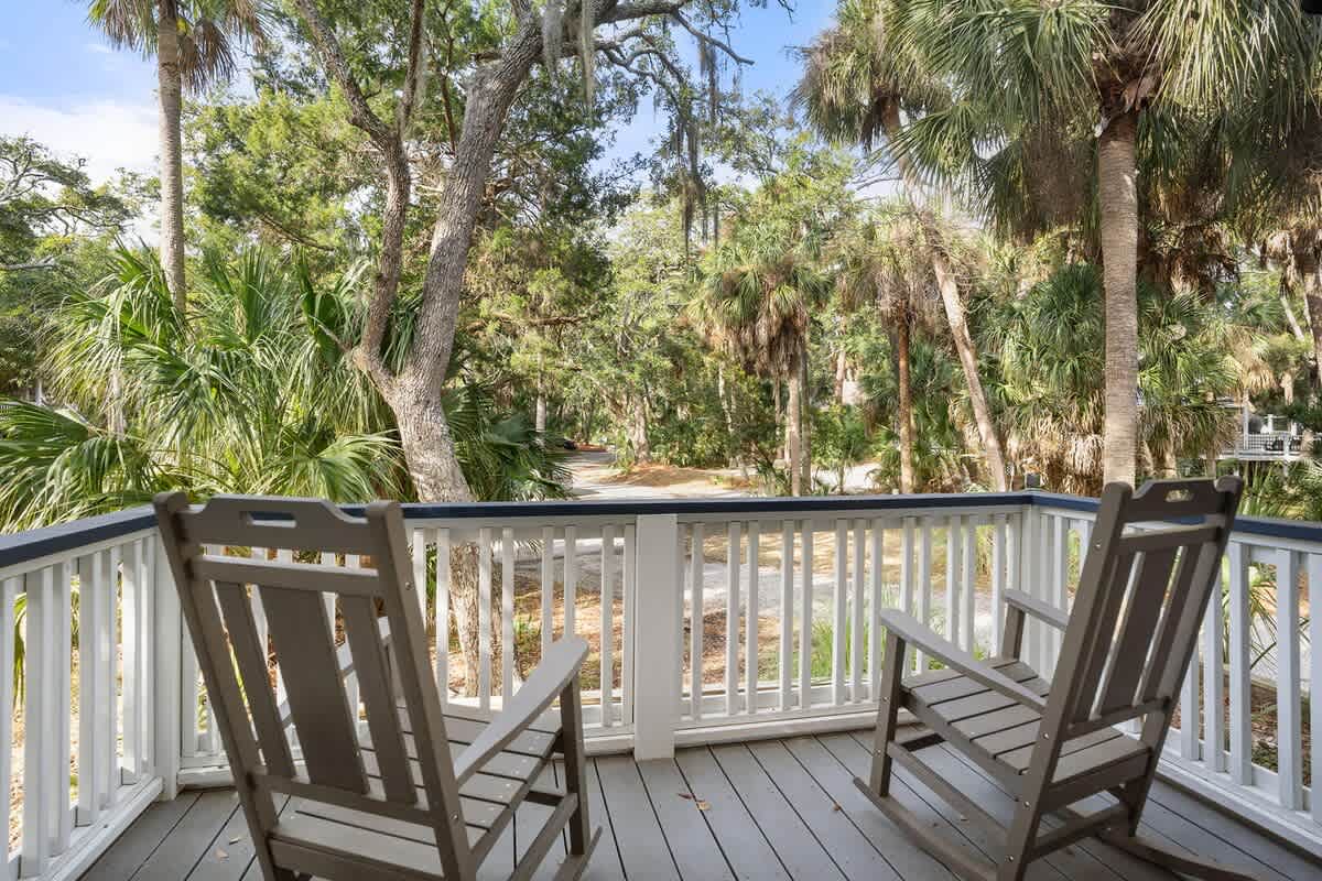 Rocking Chairs with View of Sea Otter Lane