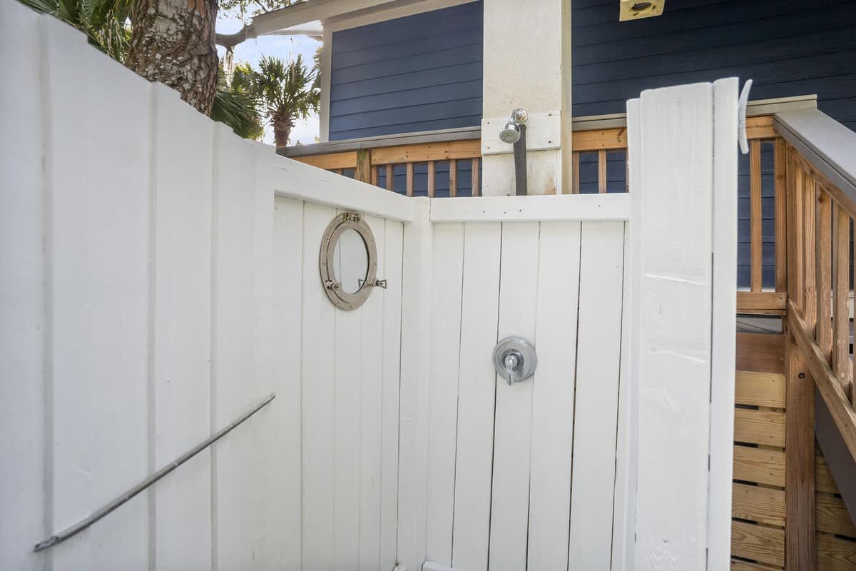Outdoor Shower Features both Hot and Cold Water